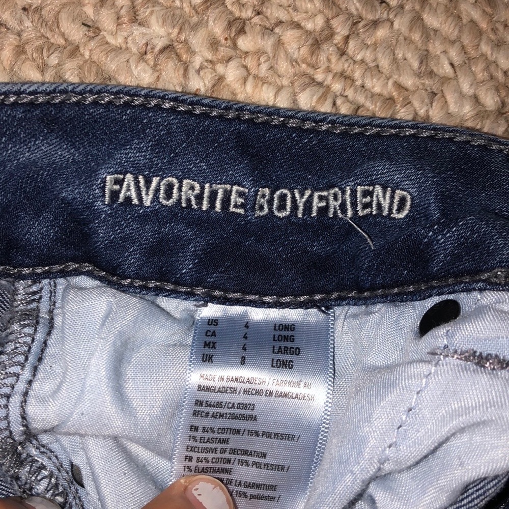 American Eagle Boyfriend Jeans - Picture 4 of 6